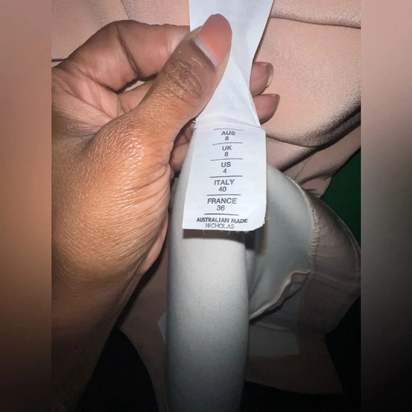 Nicholas 100% Silk Dress size 4 - Picture 8 of 8